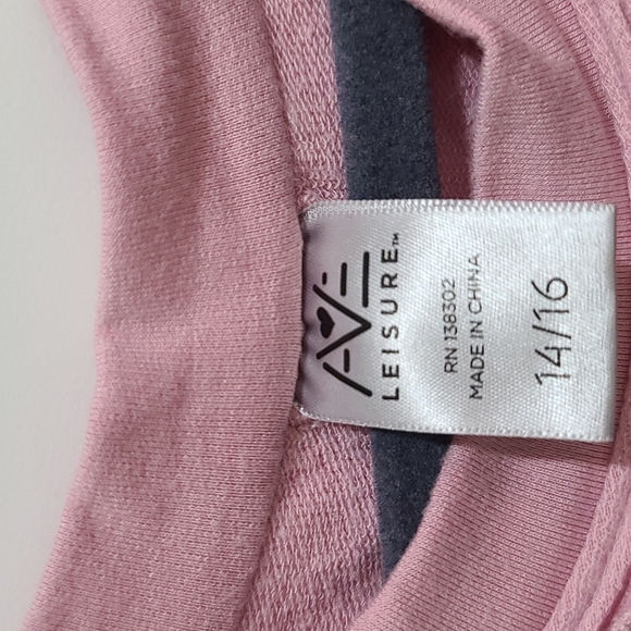 Avenue leisure super soft top - Picture 2 of 5